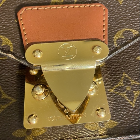 Louis Vuitton Monogram Monceau 26 - Picture 7 of 17